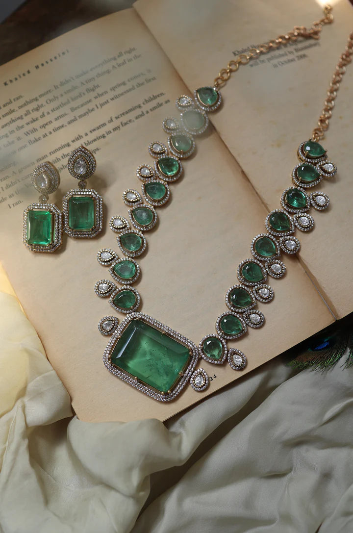 Aurora Mint Polki Necklace Set