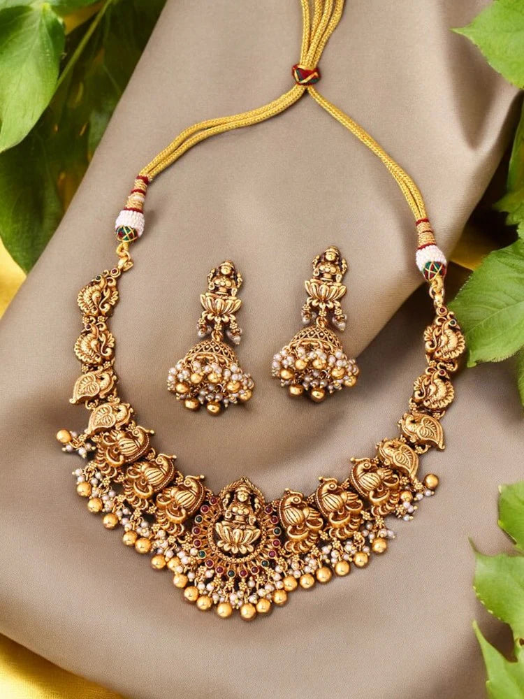 Golden Ananda Temple Jewellery Set