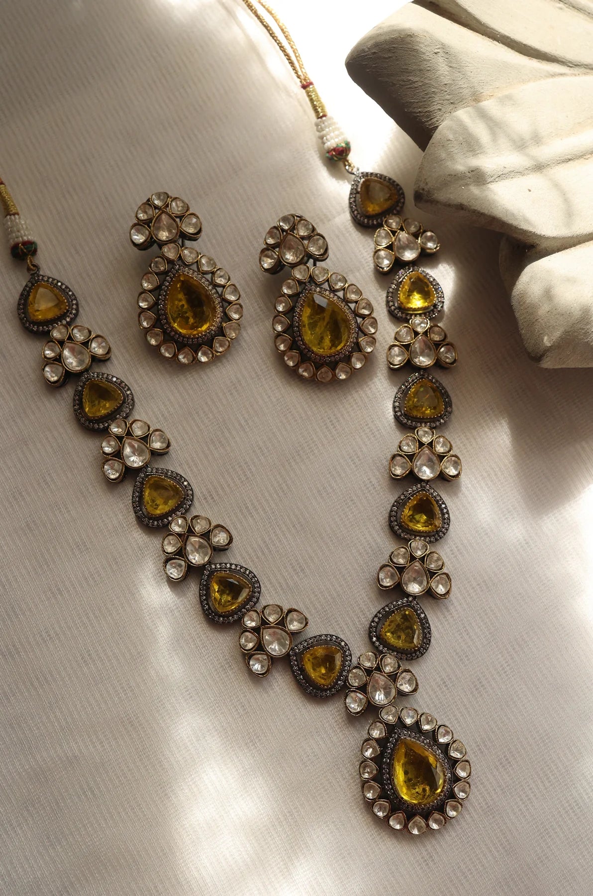 Ahana Yellow Polki Necklace Set