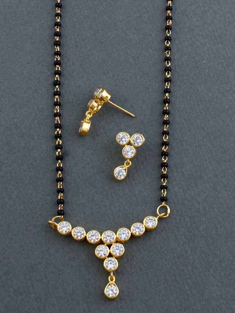 GOLDEN AMINA PENDANT MANGALSUTRA SET