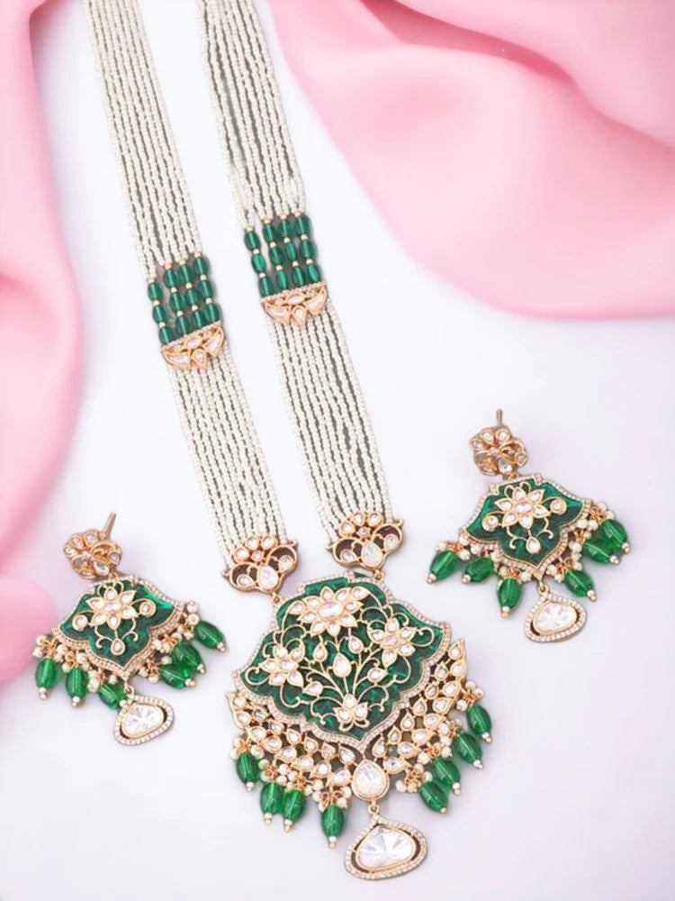 EMERALD CARIC JEWELLERY SET