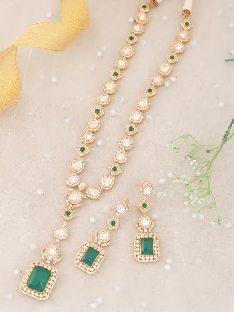 EMERALD COSETTE ZIRCONIA JEWELLERY SET