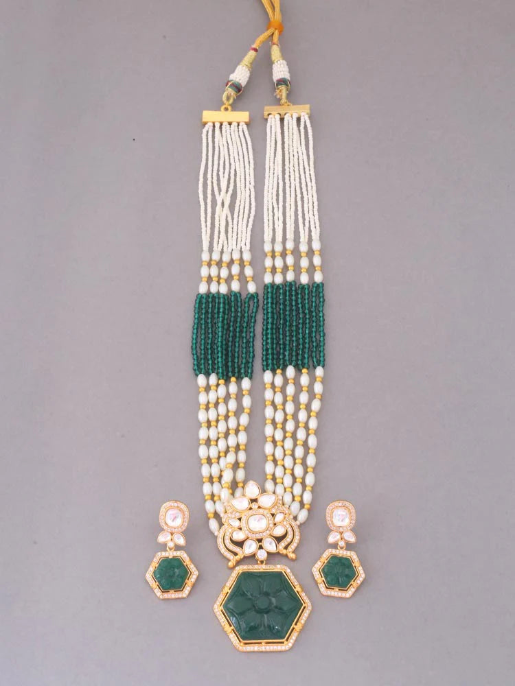 EMERALD DHRUVIKA JEWELLERY SET