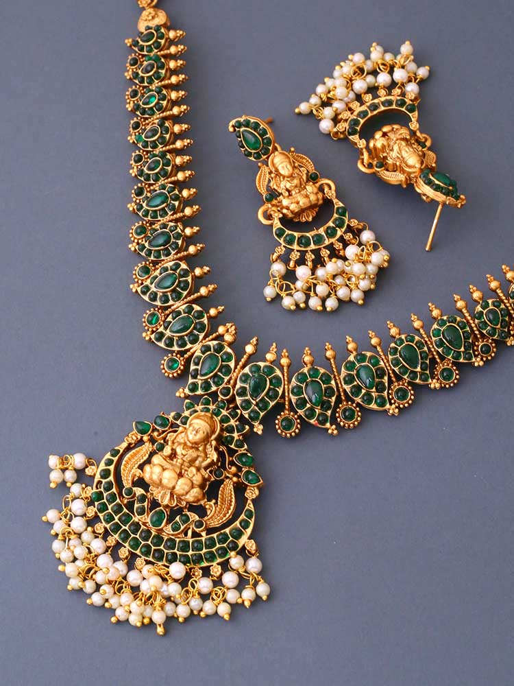 Emerald Indra Temple Jewellery Set