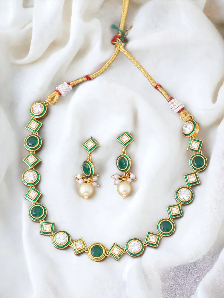 EMERALD MANSVI JEWELLERY SET