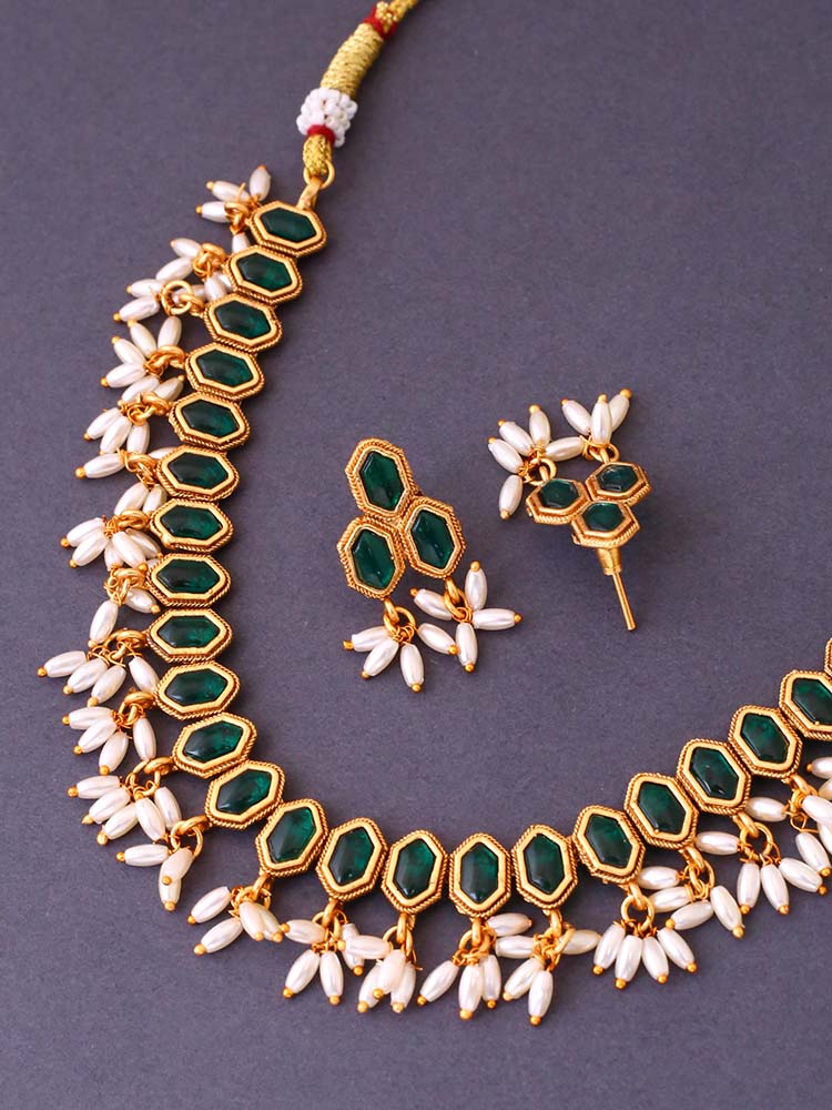 Emerald Nilakantha Antique Jewellery Set