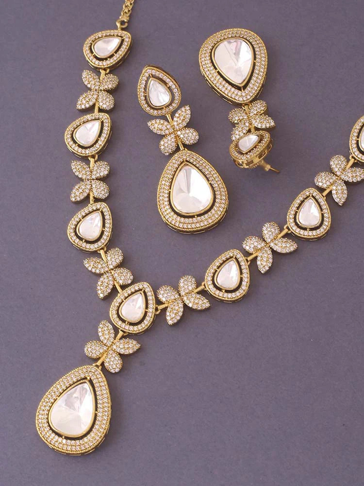 GOLDEN BELCIA ZIRCONIA JEWELLERY SET