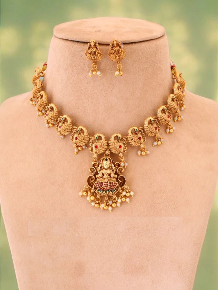 Golden Dhoomavati Temple Jewellery Set