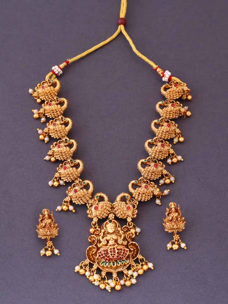 Golden Dhoomavati Temple Jewellery Set