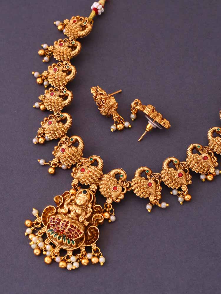 Golden Dhoomavati Temple Jewellery Set