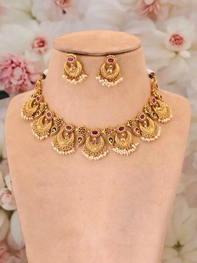 Golden Ganga Antique Jewellery Set