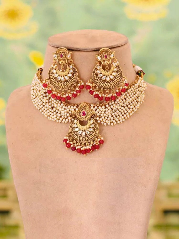 Golden Janaki Antique Jewellery Set