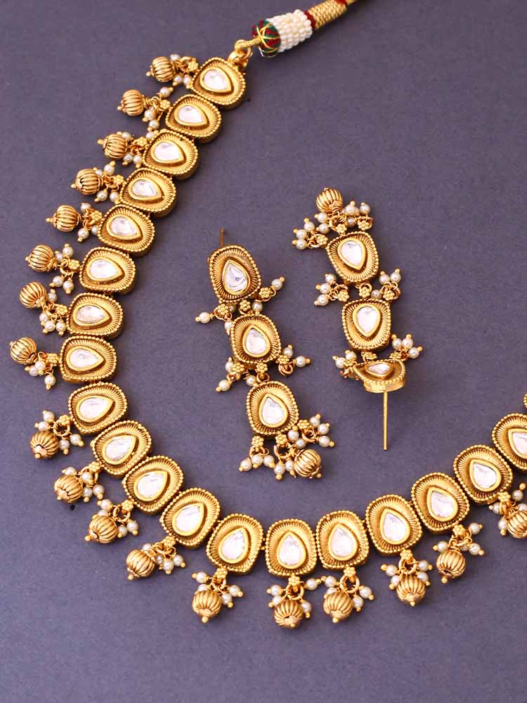 Golden Jhanjhan Antique Jewellery Set