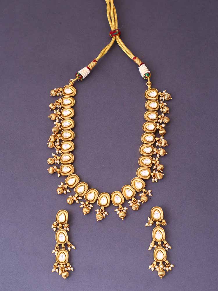 Golden Jhanjhan Antique Jewellery Set