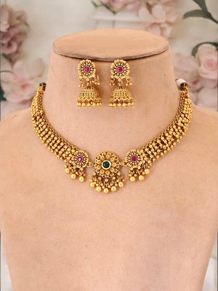 Golden Kanika Antique Jewellery Set