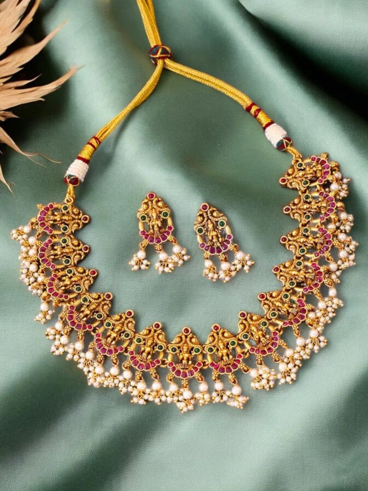 Multicolor Matangi Antique Jewellery Set 1