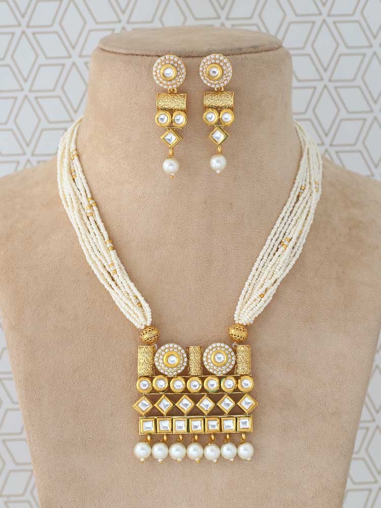 GOLDEN MEKHALA JEWELLERY SET