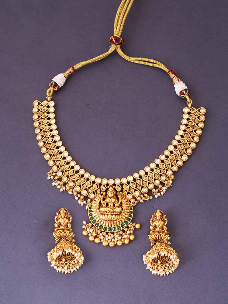 Golden Nandika Temple Jewellery Set