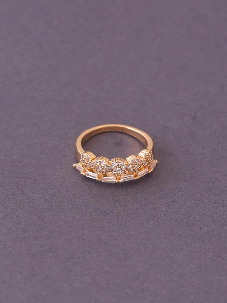 GOLDEN OJAL ZIRCONIA RING