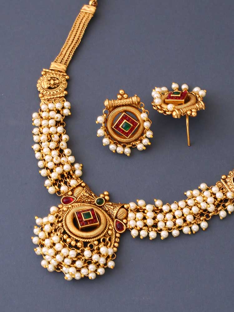 Golden Shambhu Temple Jewellery Set