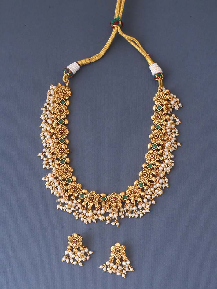 Golden Shrinkhla Antique Jewellery Set