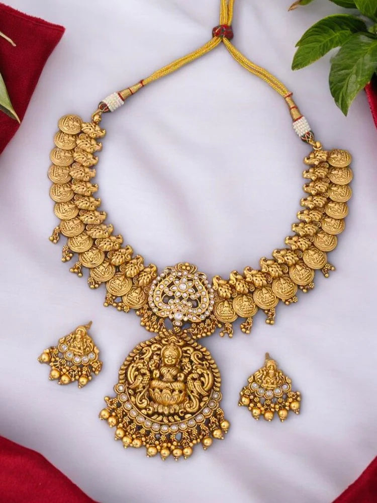 Golden Sitala Temple Jewellery Set