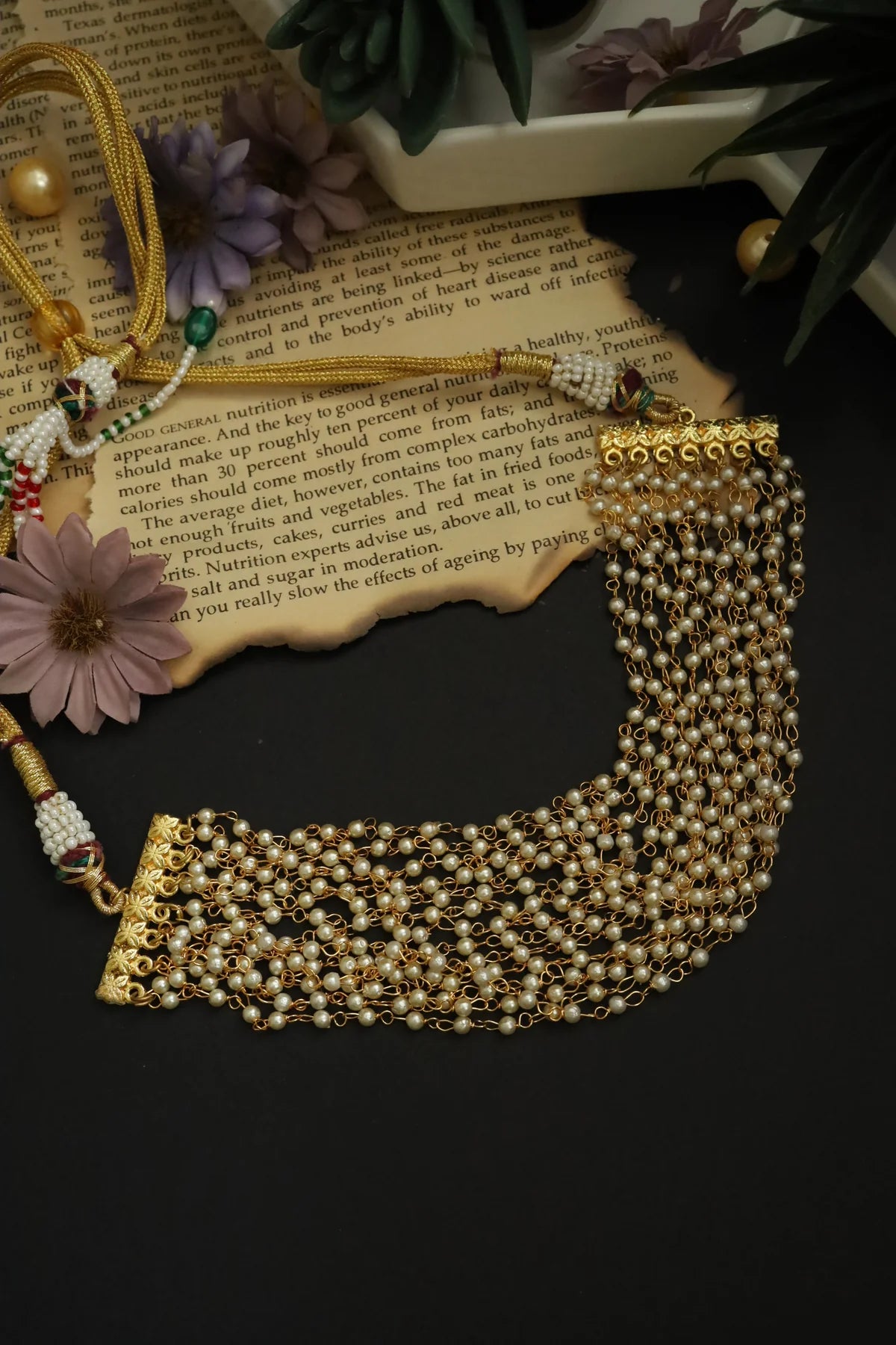 Cyra Pearl Choker Necklace