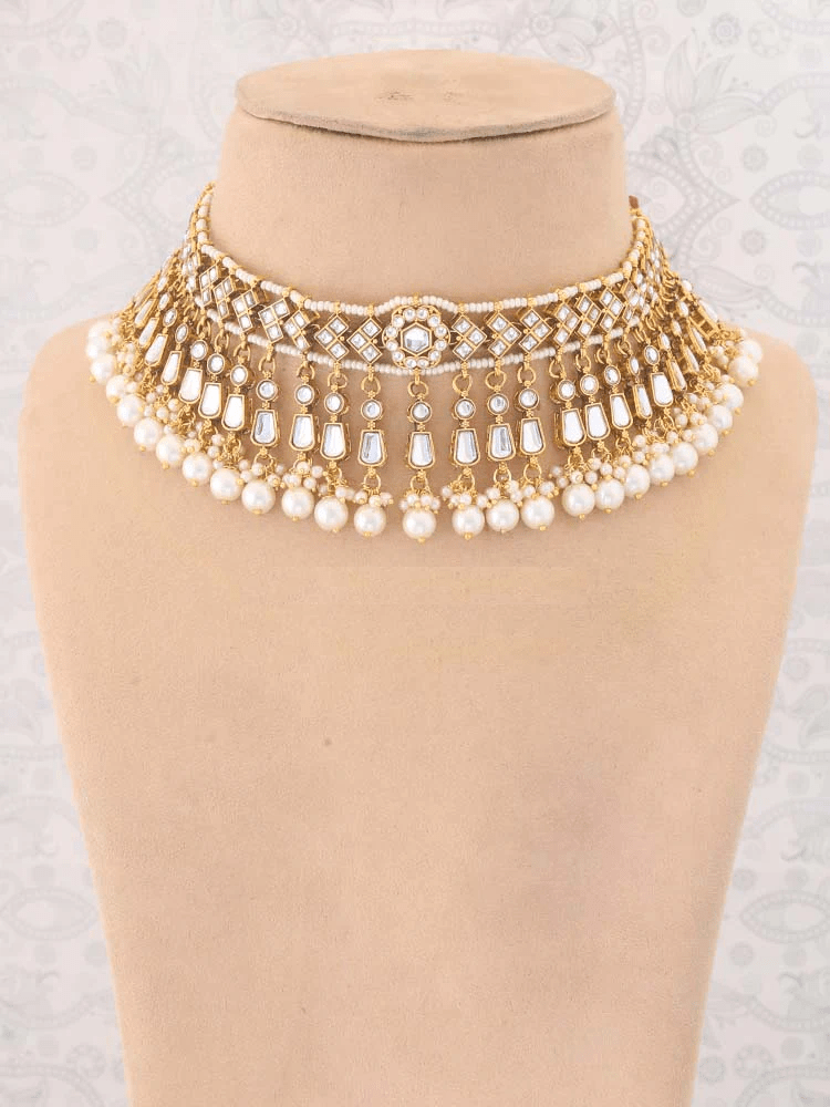 IVORY AANANDI JEWELLERY SET