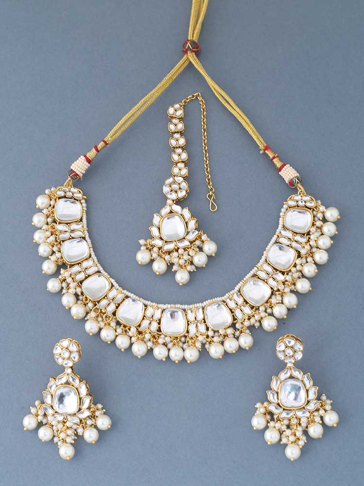 IVORY NAMYA JEWELLERY SET