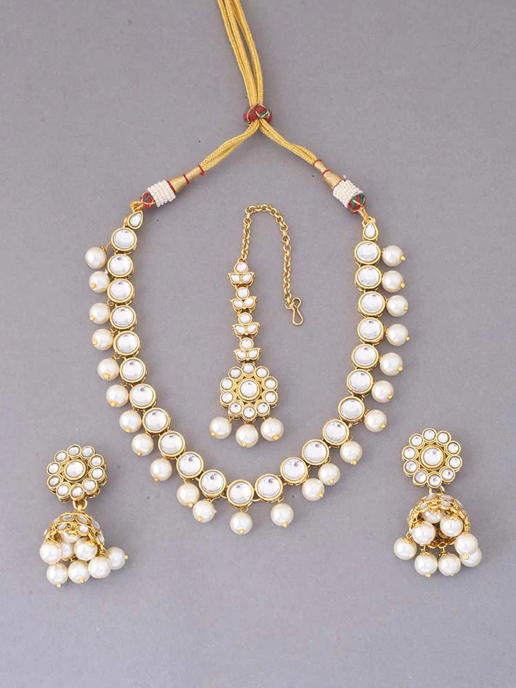 IVORY SULBHA JEWELLERY SET