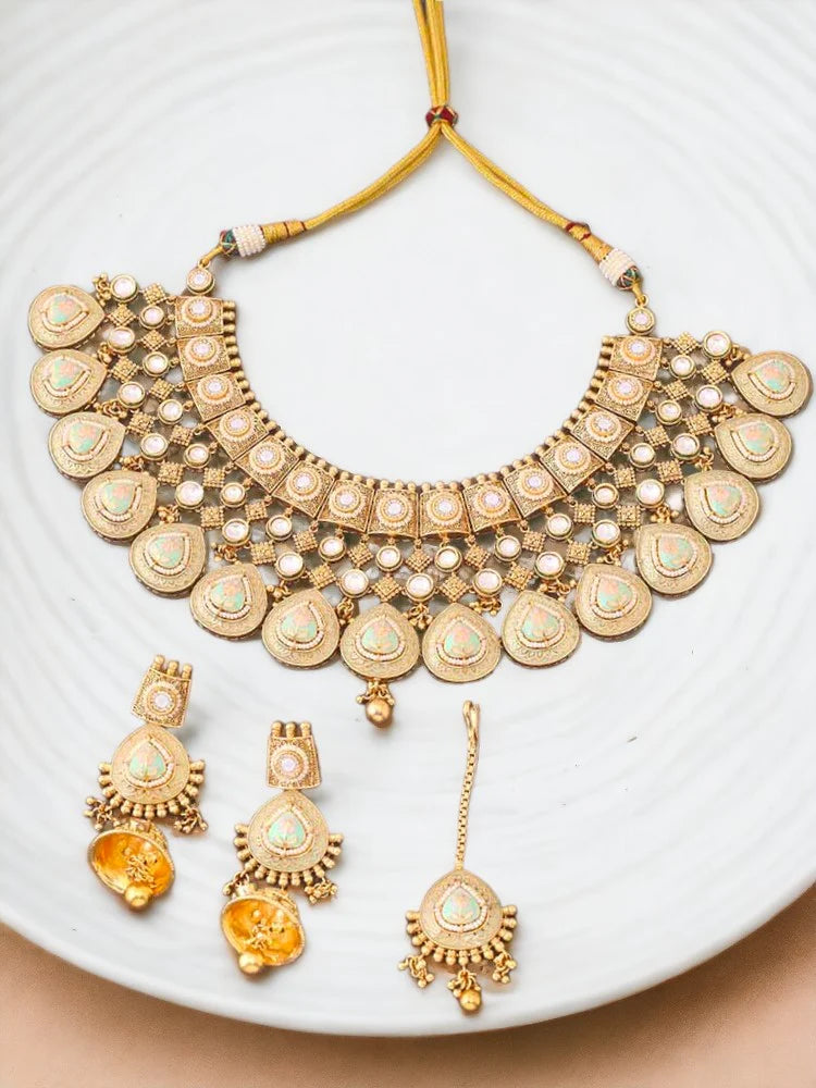 Golden Yogeeta Rajwadi Bridal Set