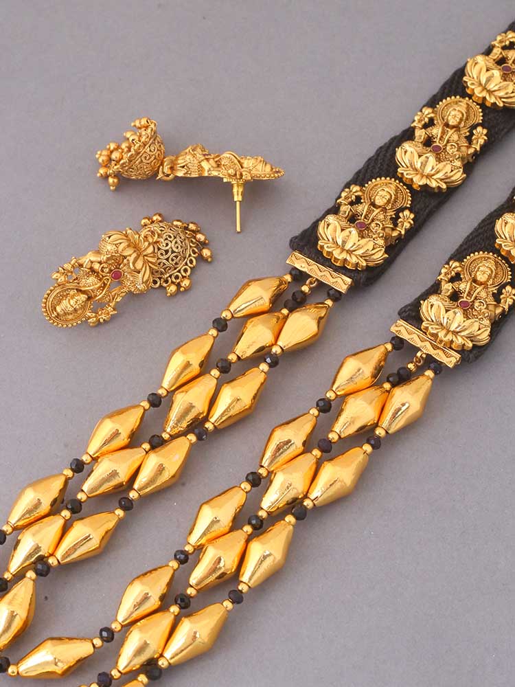 Jet Vrishabha Temple Jewellery Set