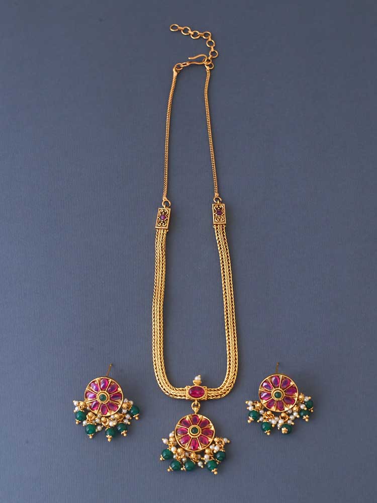 Multicolor Kalyani Antique Jewellery Set