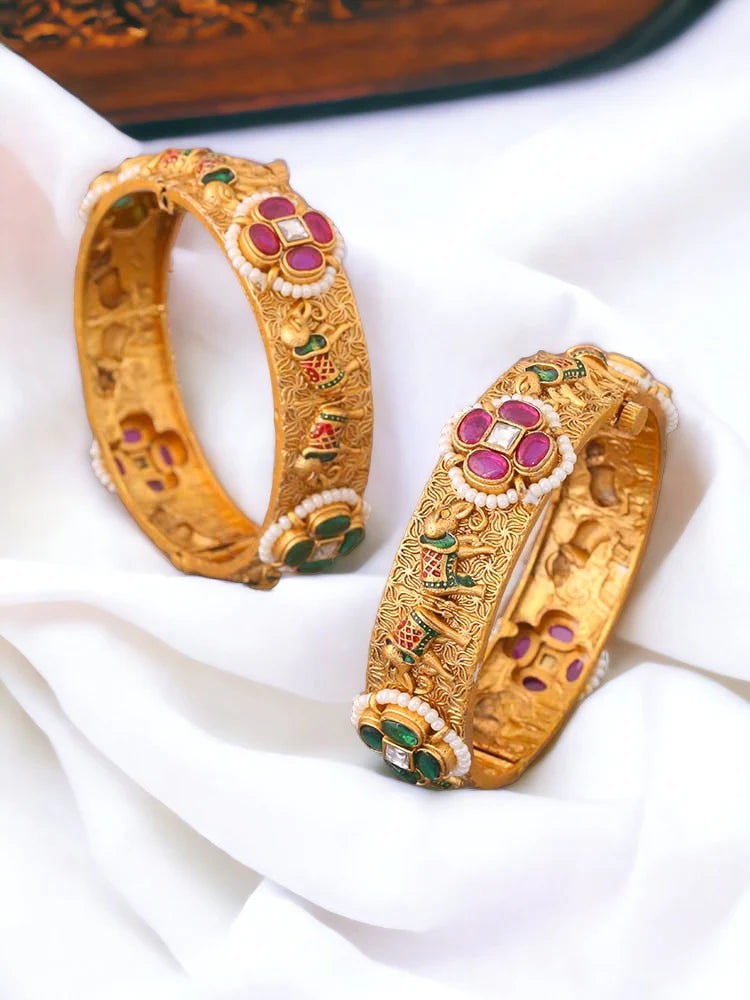 MULTICOLOR ZINAT BANGLES