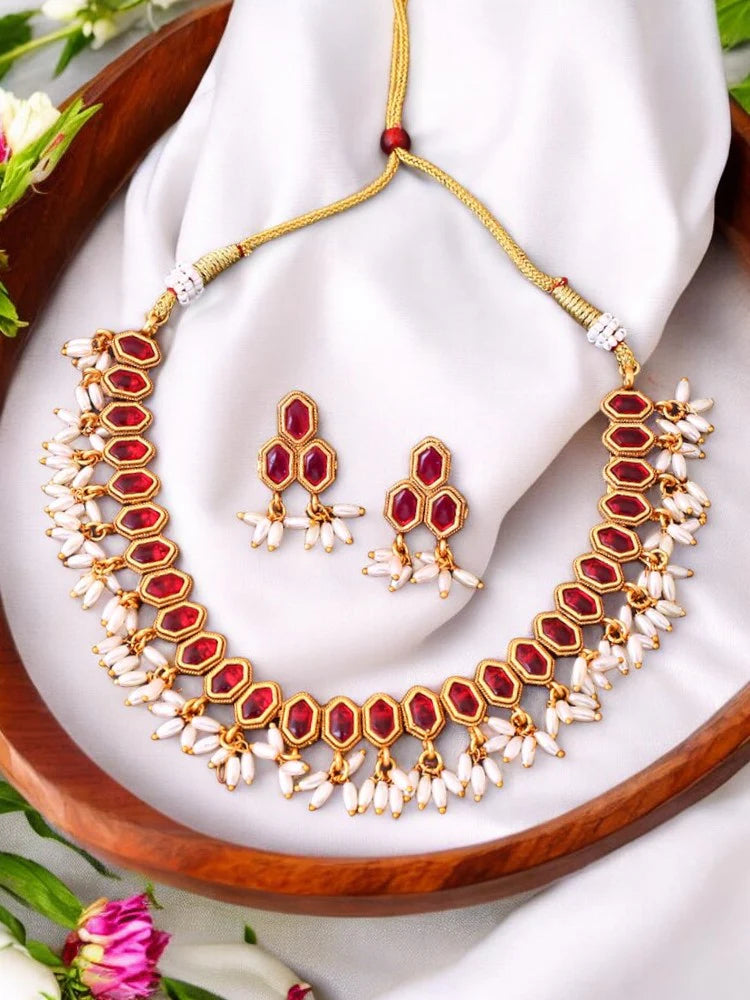 Rani Nilakantha Antique Jewellery Set