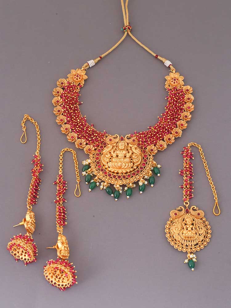 RUBY SESHADRI BRIDAL JEWELLERY SET