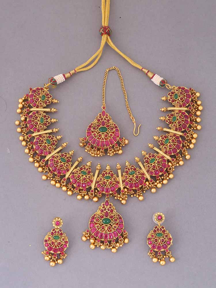 Rukmini Reversible Temple Jewellery Set