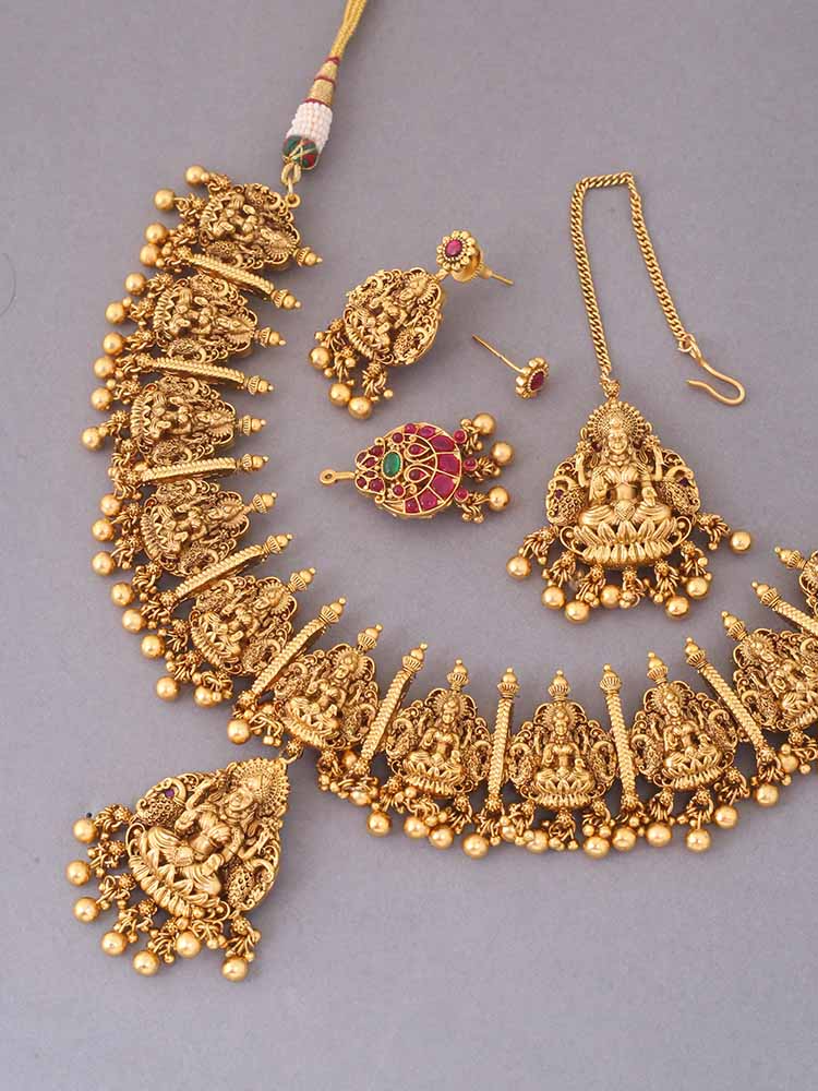 Rukmini Reversible Temple Jewellery Set